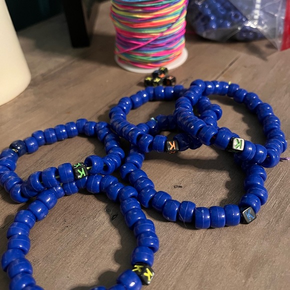 KAMALA 24 bracelets made by me! - Picture 2 of 2